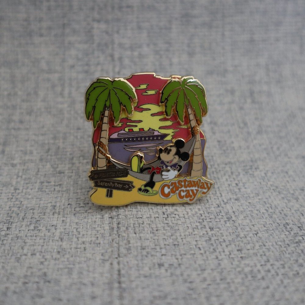 Disney Mickey Castaway Cay Pin